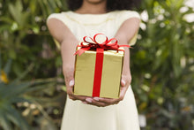 Load image into Gallery viewer, Wholesale Gold Wrapping Sheets